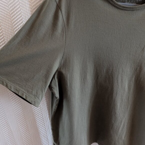 Banana Republic Organic Cotton T-Shirt Olive Green Army Green Large Basics - Picture 4 of 5